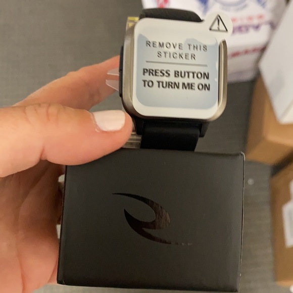 COPY - Watch - Picture 2 of 3